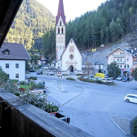 Mesner Stube 595s * Längenfeld